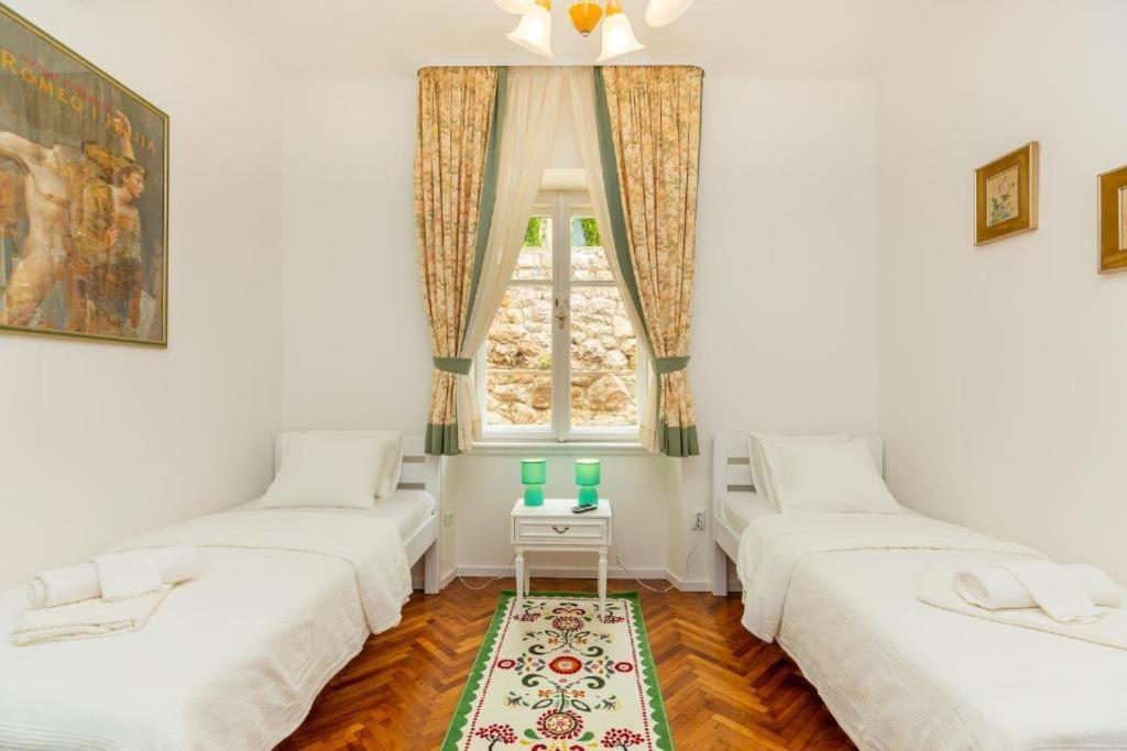 Villa Ahava