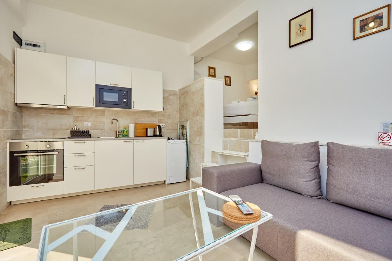 Ahava Villa *